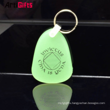 Wholesale cheap glow in the dark keychain